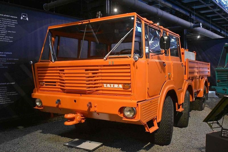 Tatra 815 TPL v kopřivnickém Muzeu nákladních vozů