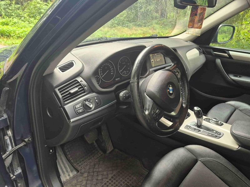 BMW X3 (2014) xDrive20d, 4X4, Automat - fotka 4 z 9
