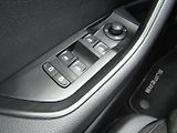 Škoda Superb (2018) 1.6 TDI 88kW DSG - náhled 28