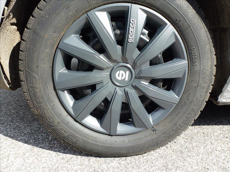 Ford Focus 1,6 16V NOVÁ STK - fotka 45 z 48