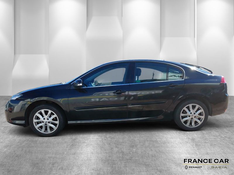 Renault Laguna 2,0 dCi 110 kW Dynamique 1.maj - fotka 8 z 24
