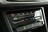 Volkswagen Touran (2023) Comfortline 1.5 TSI - náhled 14