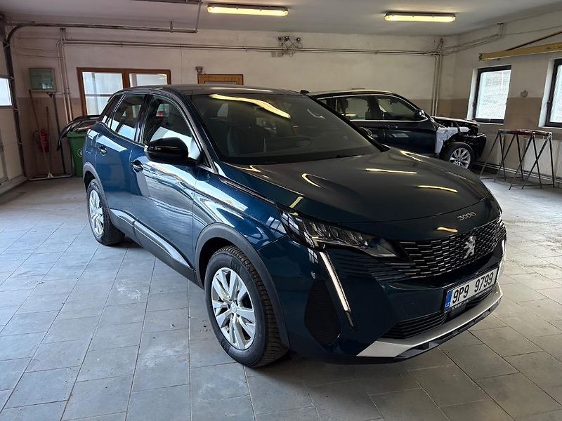 Peugeot 3008 (2023) 1,5 BLUE HDI ALLURE PACK - fotka 3 z 25