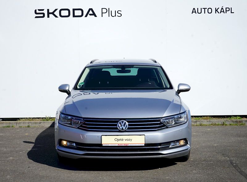 Volkswagen Passat (2015) TDI 110 kW DSG Comfortline Var - fotka 3 z 29