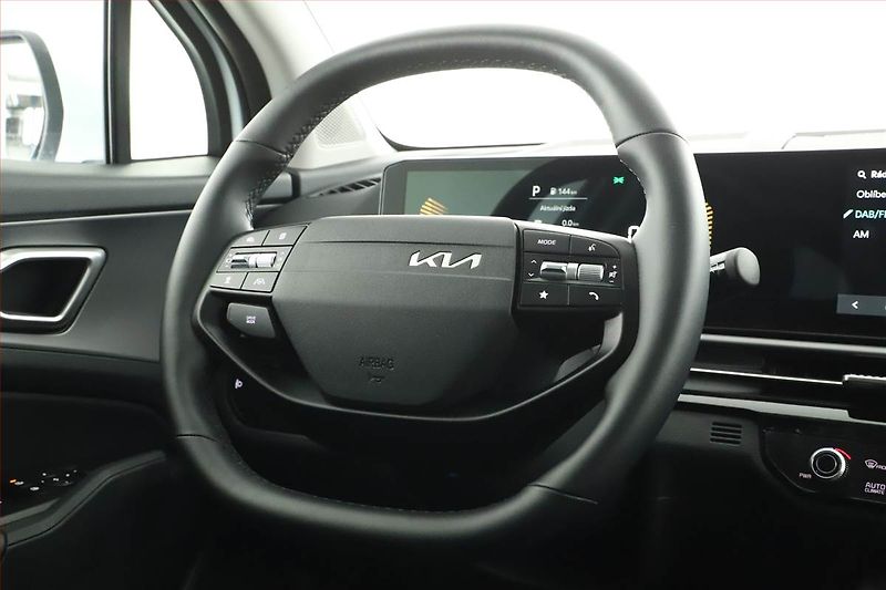 Kia Sportage (2025) 1.6 T-GDI, Exclusive, Navigace - fotka 8 z 16