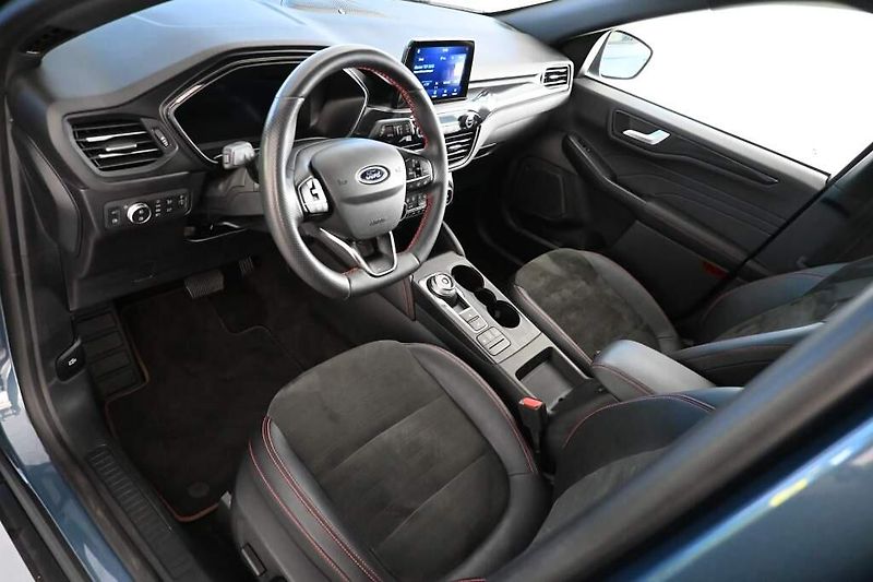 Ford Kuga (2023) 2.5 ST-LINE X LED Tažné Virtua - fotka 11 z 37