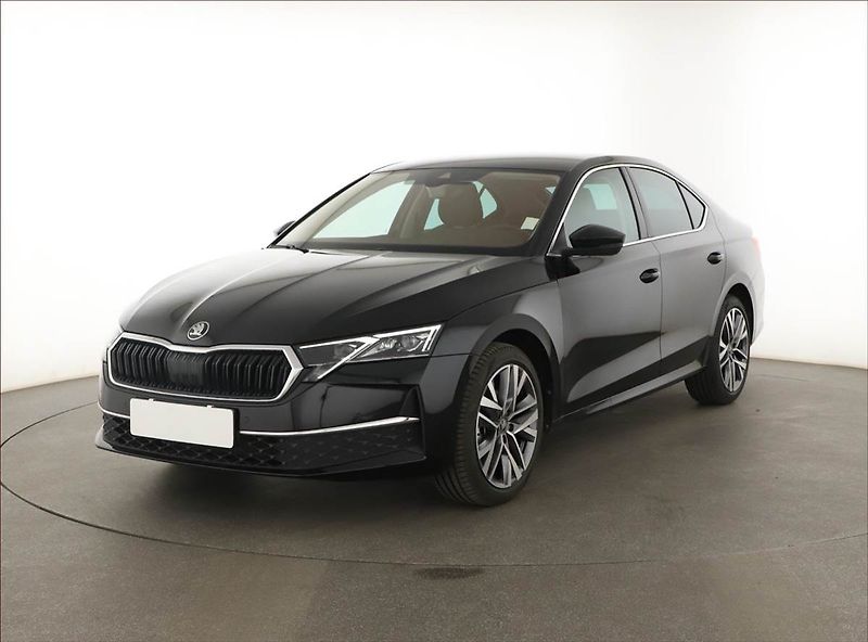 Škoda Octavia (2025) 2.0 TDI, Top Selection - fotka 2 z 18