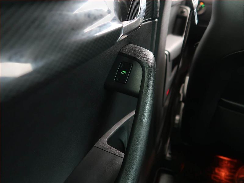 Škoda Octavia (2013) RS 2.0 TDI, Navi, Xenony - fotka 24 z 25