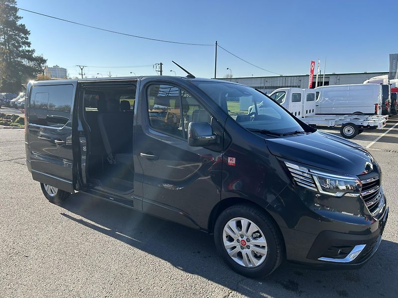 Renault Trafic (2026) COMBI L2H1 170k AT9 RED 9 MÍST - fotka 5 z 37