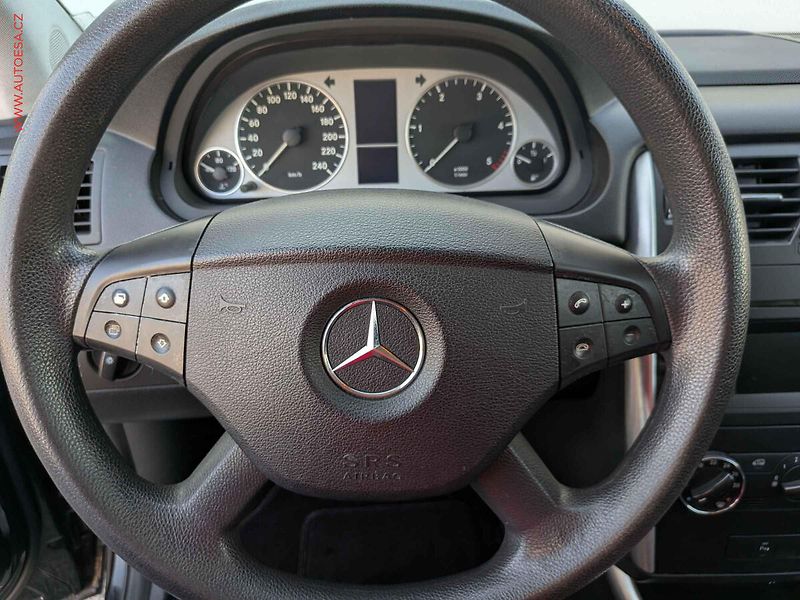 Mercedes-Benz Třídy B (2009) 1.8 CDI, AC, park. senzor - fotka 13 z 15