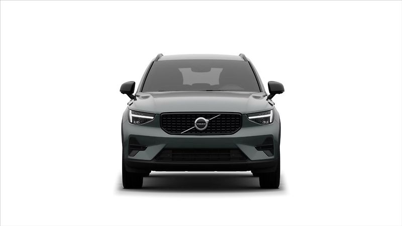 Volvo XC40 (2026) 2,0 B4  Plus - fotka 6 z 9