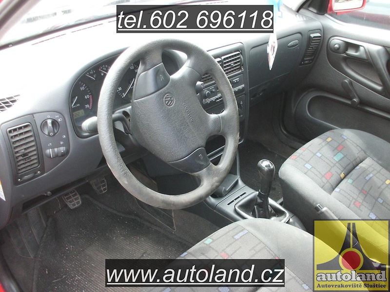 Volkswagen Polo (1998) VOLAT 602 696118 - fotka 2 z 4