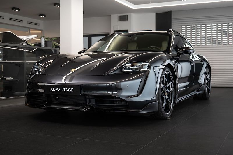 Porsche Taycan Turbo S Cross Turismo/Burmeste - fotografie inzerátu