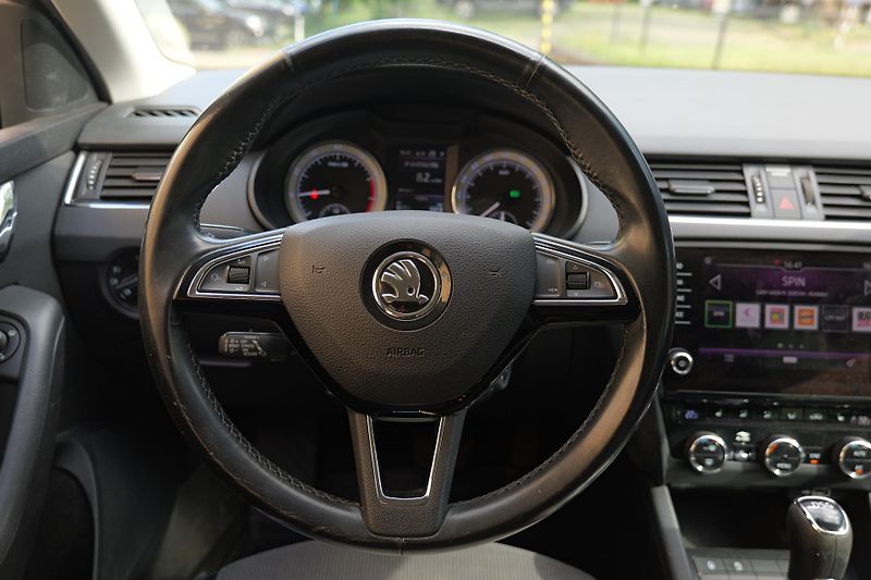 Škoda Octavia 1.5 CNG Webasto LED Tažné Kess - fotka 16 z 37