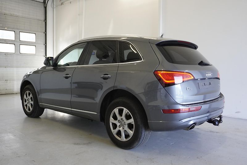 Audi Q5 3,0 TDI QUATTRO AUTOMAT - fotka 7 z 28
