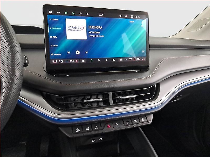 Škoda Enyaq (2025) 85x (82 kWh), SoH 100% - fotka 12 z 26