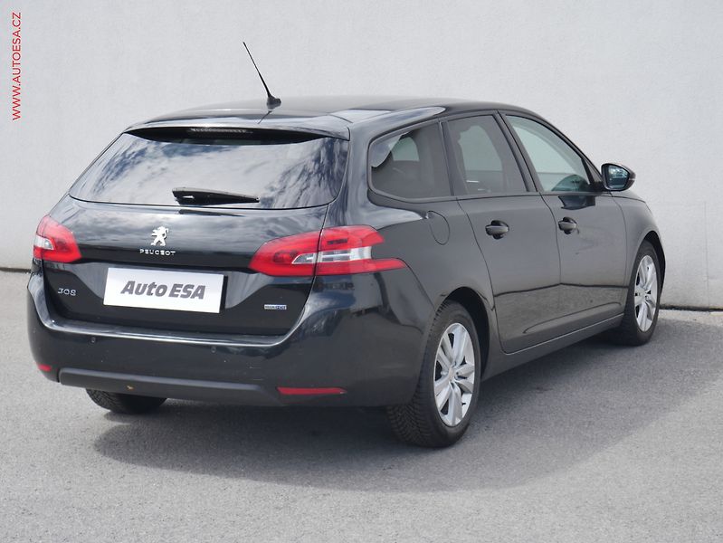 Peugeot 308 (2016) 1.6HDI, navi, autoAC - fotka 6 z 18