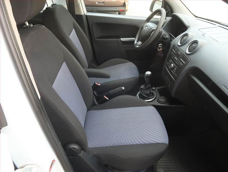 Ford Fusion (2010) 1.4, Serv.kniha, po STK - fotka 9 z 15