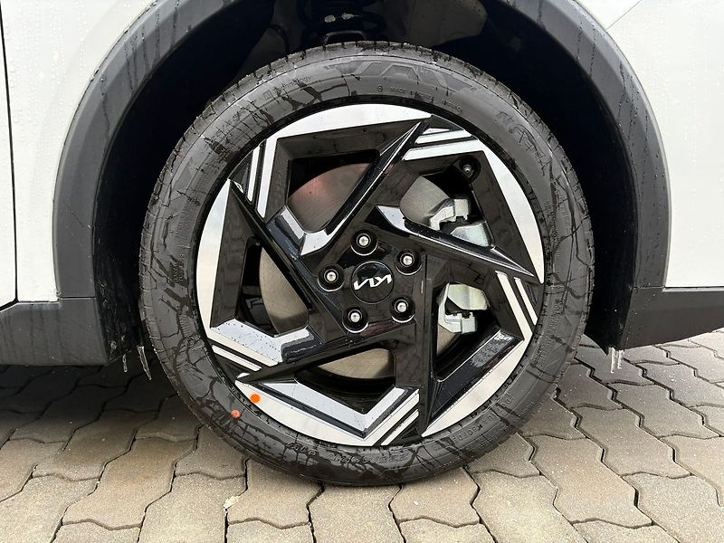 Kia Ostatní (2026) SW 1,6 T-GDi GPF 7DCT TOP 132 - fotka 4 z 7