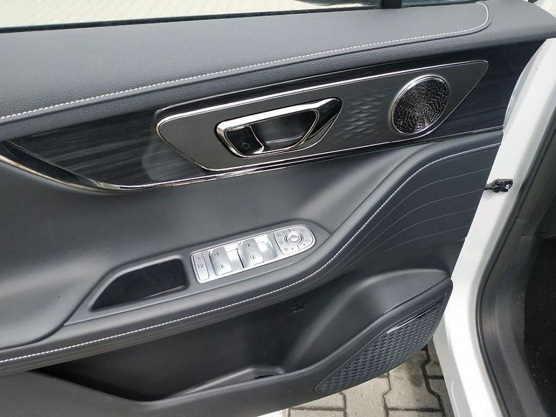 Omoda 5 1.6T Premium AT, SKLADEM - fotka 9 z 29