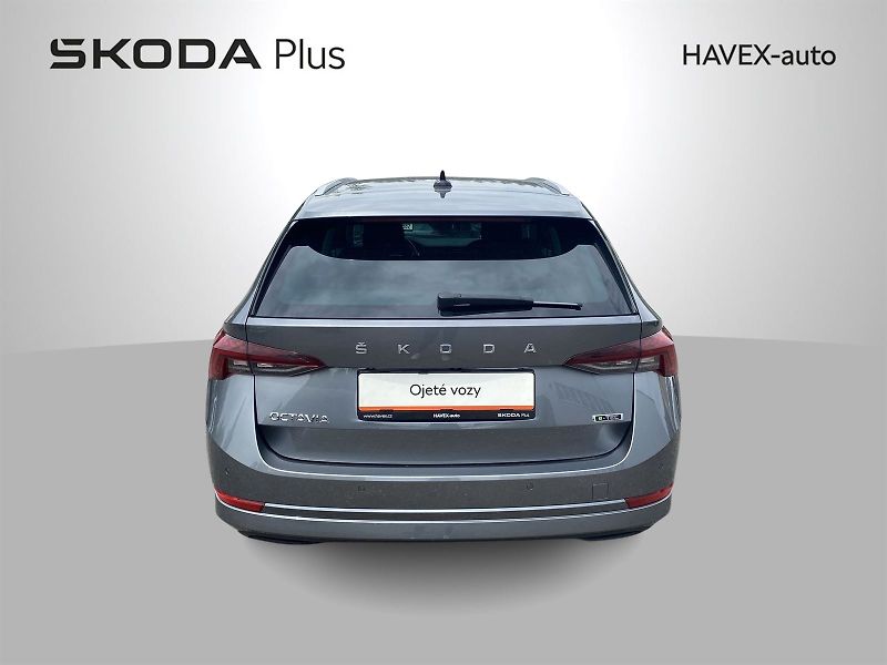 Škoda Octavia (2023) Combi 1.5 TSI ACT e-TEC DSG St - fotka 33 z 33