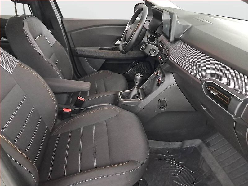 Dacia Sandero (2024) 1.0 TCe, LPG, ČR,1.maj - fotka 9 z 20