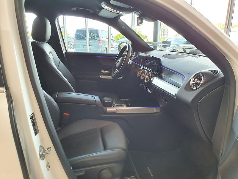 Mercedes-Benz GLB (2020) 220 D 4MATIC REZERVACE - fotka 15 z 25