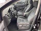 Volkswagen Touran (2012) 2.0 TDi Bi-Xenon , Top Stav - náhled 7