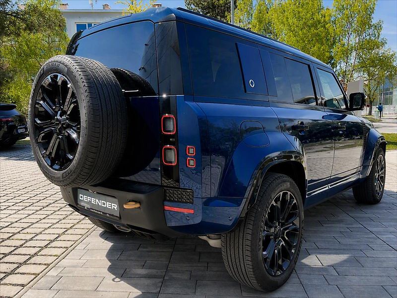 Land Rover Defender (2026) 110 V8 P635 OCTA Sargasso Blue - fotka 6 z 34