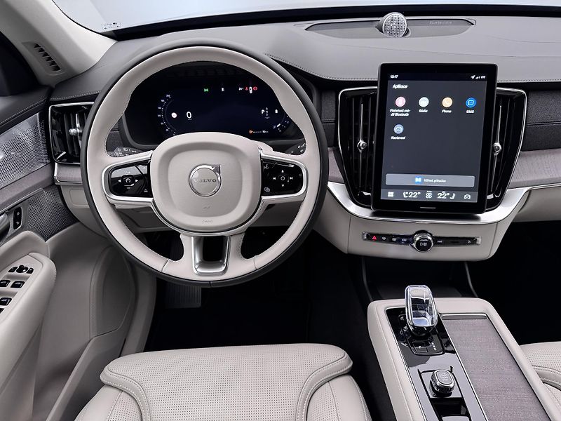 Volvo XC90 (2026) B5 AWD AUT DARK PLUS 7míst - fotka 4 z 26