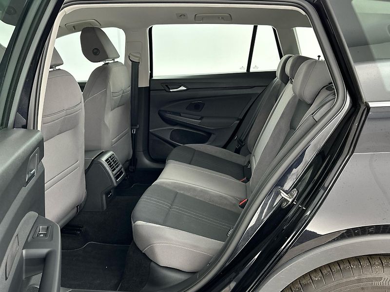 Volkswagen Golf (2022) Alltrack 2.0 TDI 147kW 4Motion - fotka 7 z 34