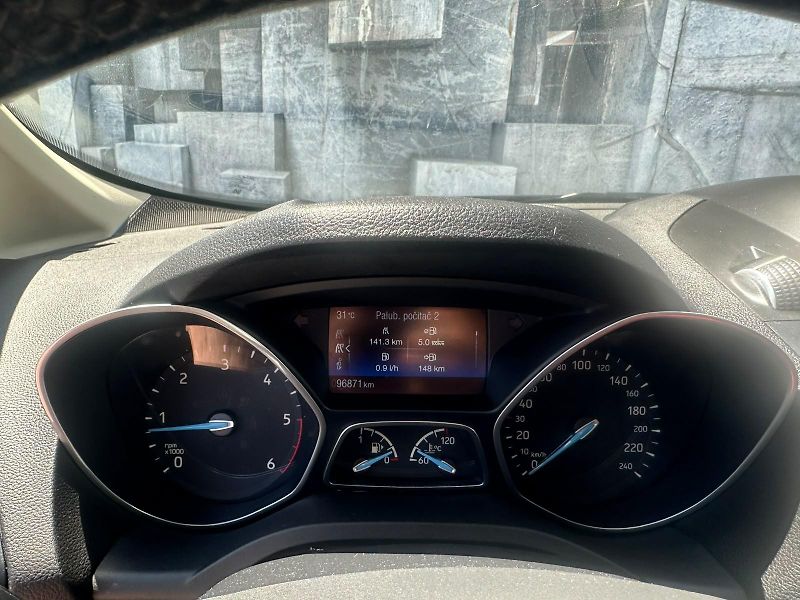 Ford Grand C-MAX (2016) 2.0TDCi, 110KW, TITANIUM - fotka 15 z 23