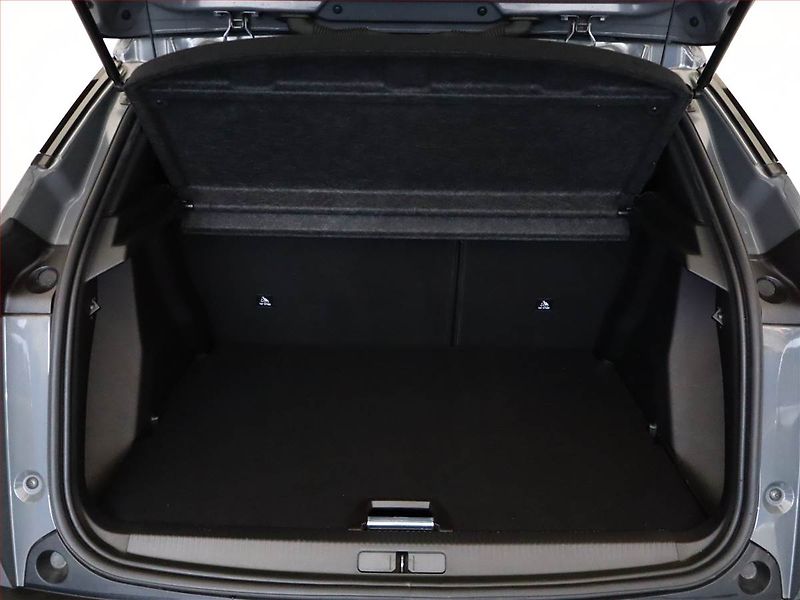 Peugeot 2008 (2024) 1.2 PureTech - fotka 12 z 19