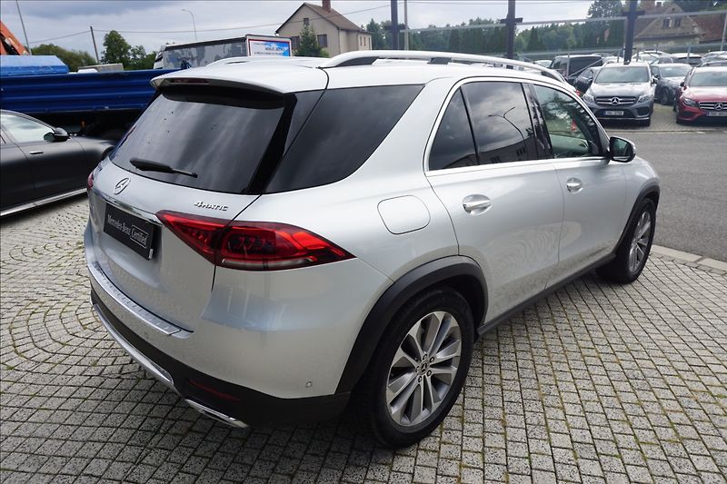 Mercedes-Benz GLE 2,9 350d 4M 1. maj - fotka 6 z 17