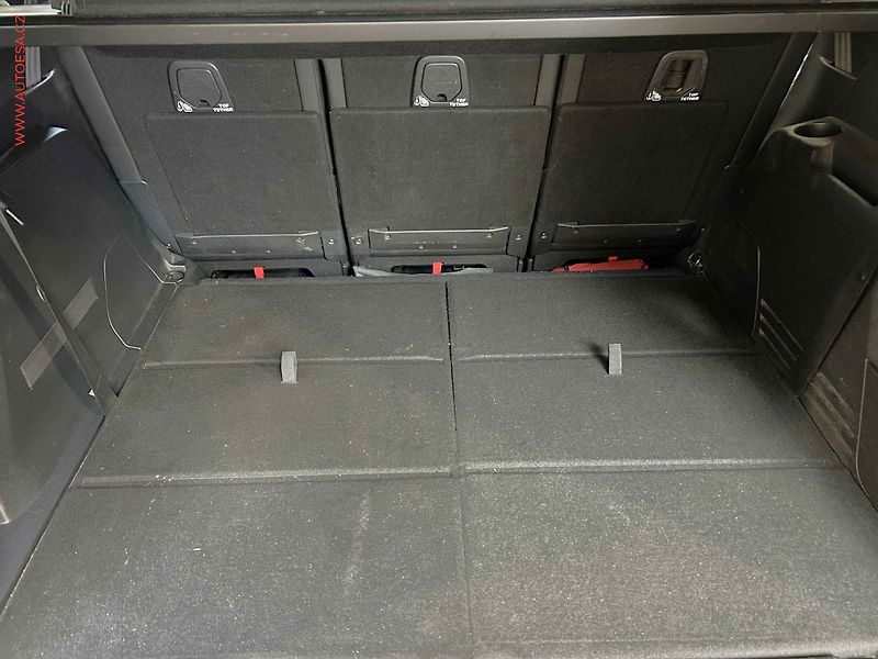 Peugeot 5008 (2018) 2.0HDi, 1.maj, AT, LED - fotka 7 z 18