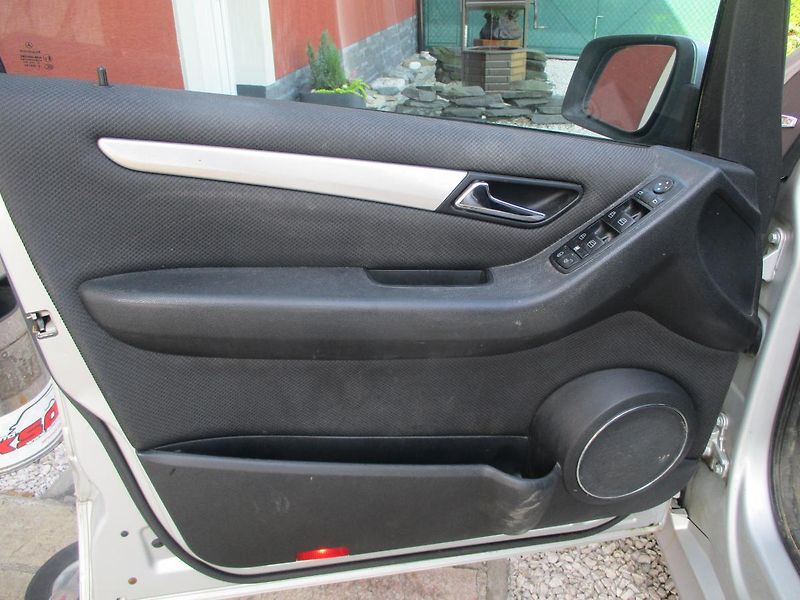 Mercedes-Benz Třídy B 170 CNG - fotka 8 z 35