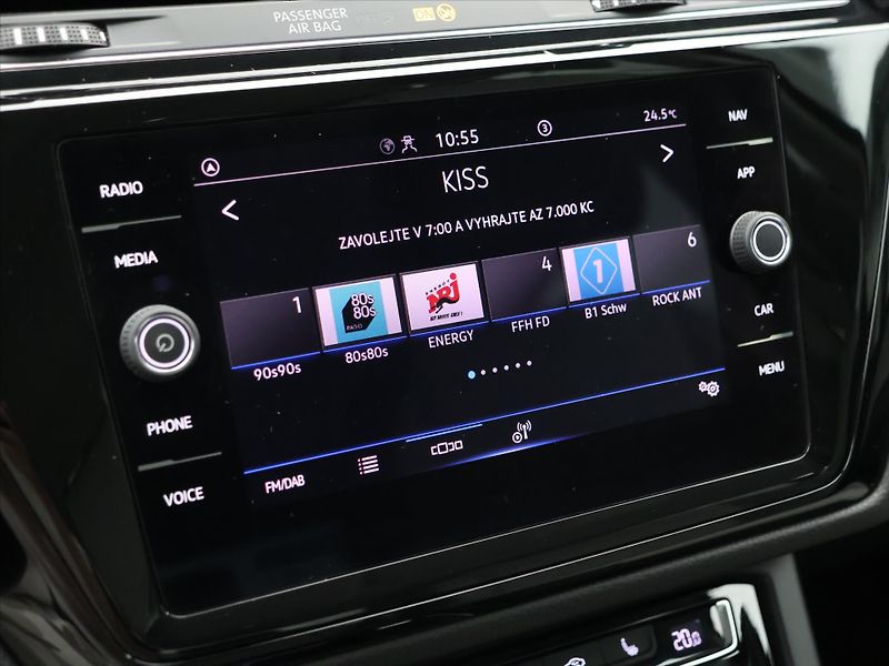 Volkswagen Touran 2.0 TDI 110kW DSG 7-Míst DPH - fotka 22 z 36