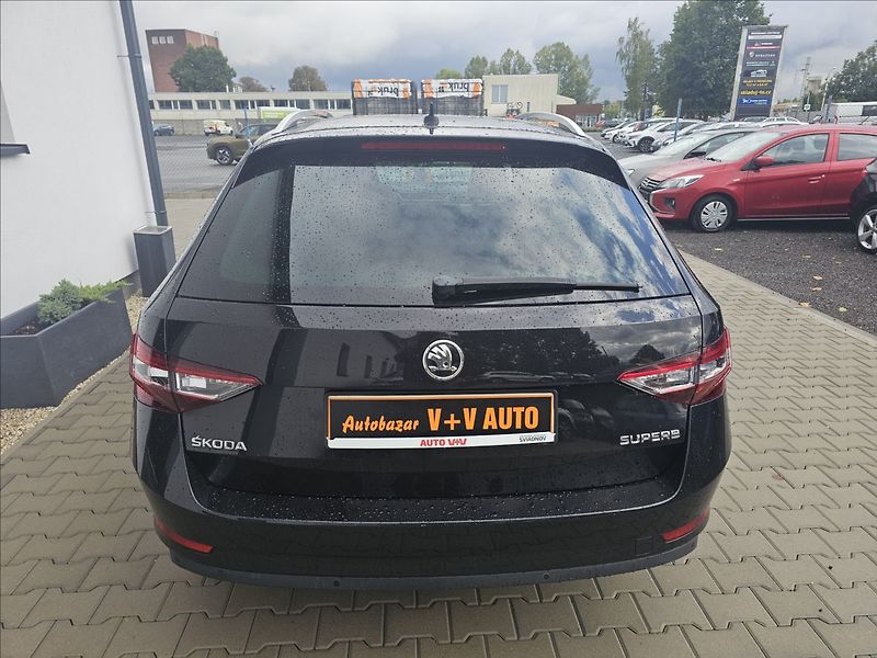 Škoda Superb III 2,0TDi 1KW DSG STYLE - fotka 7 z 51