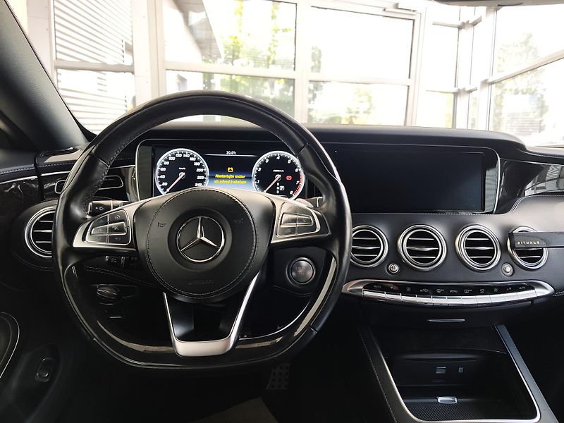Mercedes-Benz Třídy S (2016) S 500 335kW 4MATIC ČR - fotka 11 z 25
