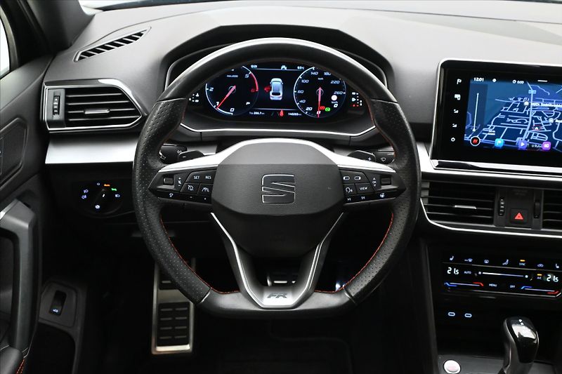 Seat Tarraco 2,0 FR TDI 147 kW DSG 4x4 Záru - fotka 18 z 32