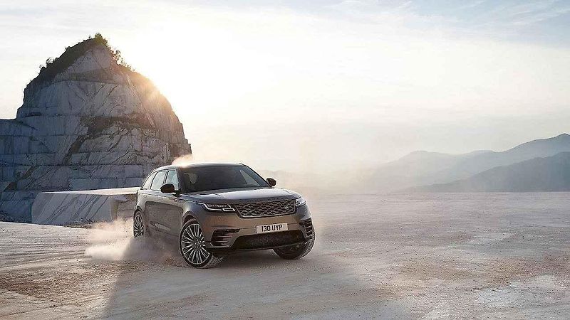 Range Rover Velar.