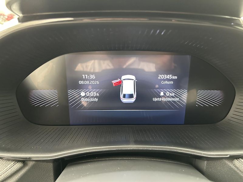 Škoda Fabia 1.0 TSI Top selection - fotka 9 z 24