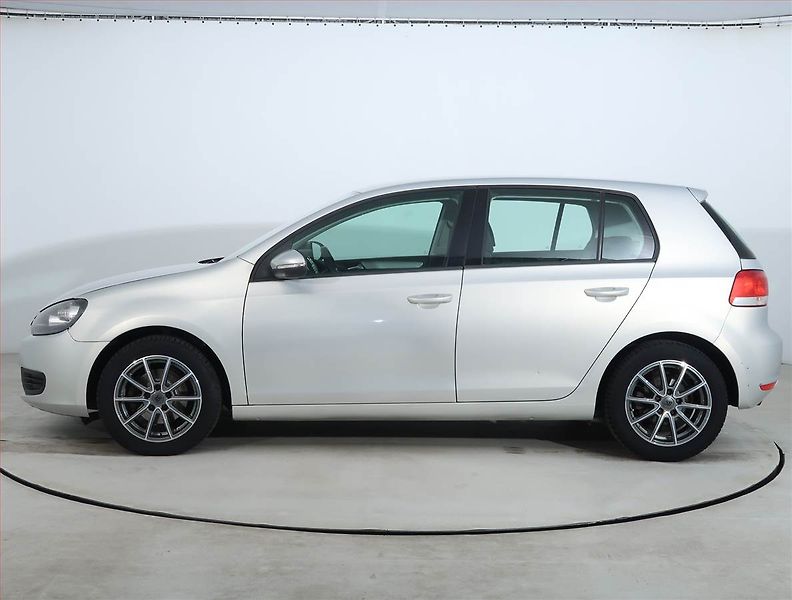 Volkswagen Golf (2009) 2.0 TDI, Tempomat - fotka 3 z 17