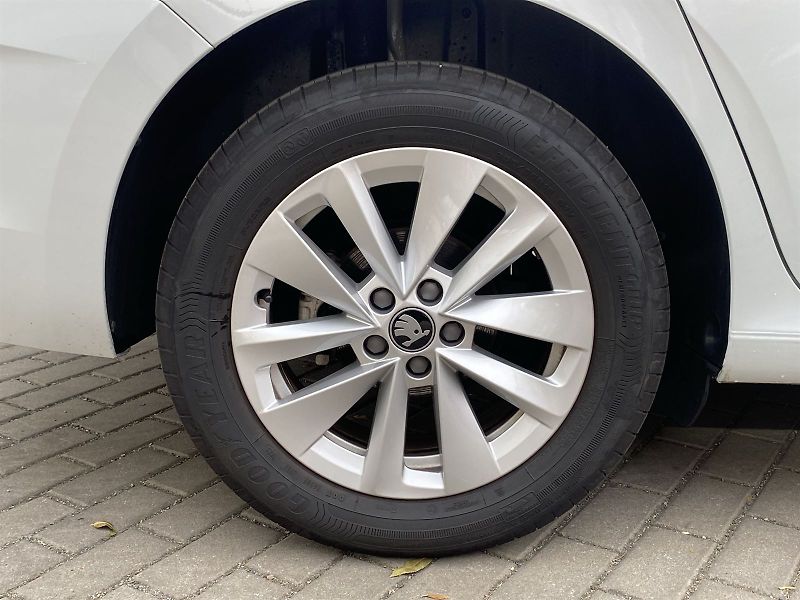 Škoda Scala (2025) 1.0 TSI Selection - fotka 29 z 29