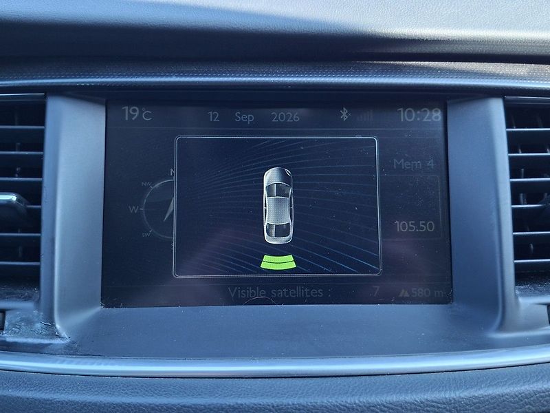 Peugeot 508 SW ALLURE 2,0 HDI AUT6 - fotka 23 z 27