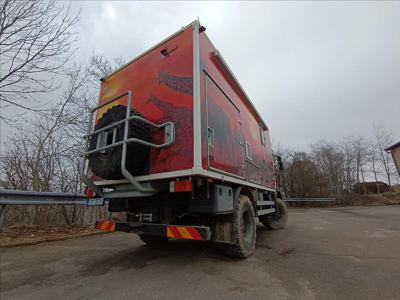 Iveco Ostatní 5,9 - fotka 6 z 29