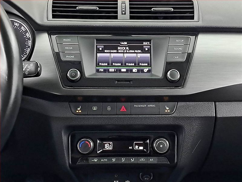 Škoda Fabia (2016) Style 1.2 TSI, Park. senzory - fotka 12 z 16