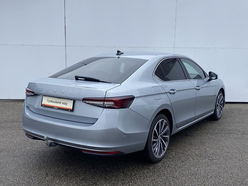 Škoda Superb 2,0 TDI 110 kW L&K DSG - fotka 2 z 30