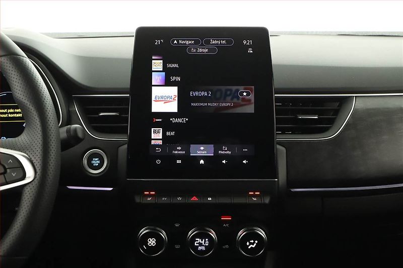 Renault Arkana (2025) E-Tech, Esprit Alpine, Navigac - fotka 9 z 21