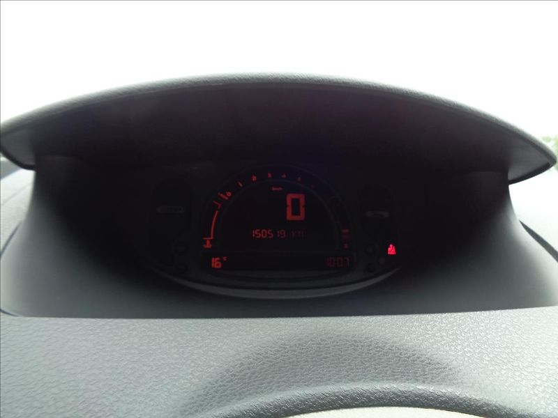 Renault Modus 1,2 - fotka 12 z 14